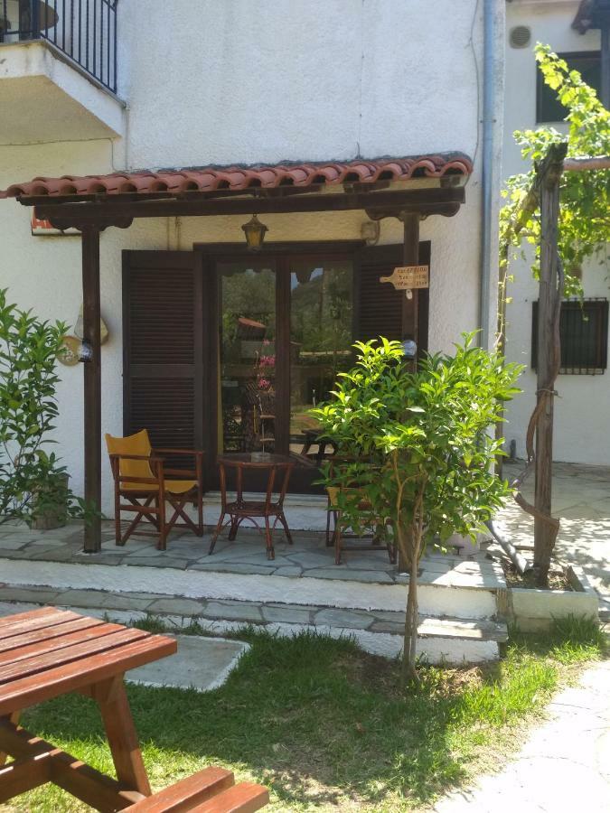 Kalama Apartments Каламос Екстер'єр фото